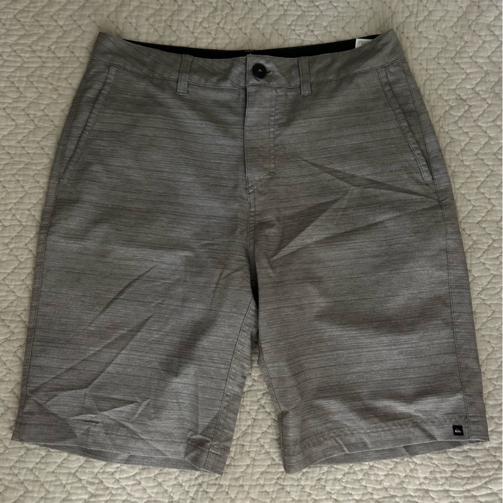 Quiksilver Amphibian Men’s Gray Everyday Flat Front Shorts Size‎ 31